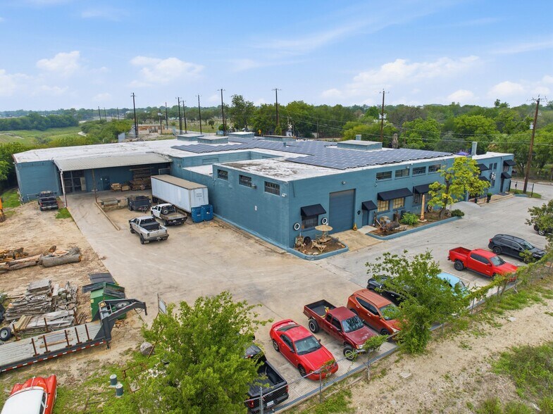 More Photos Of 1303 S Comal St, San Antonio Manufacturing For Lease