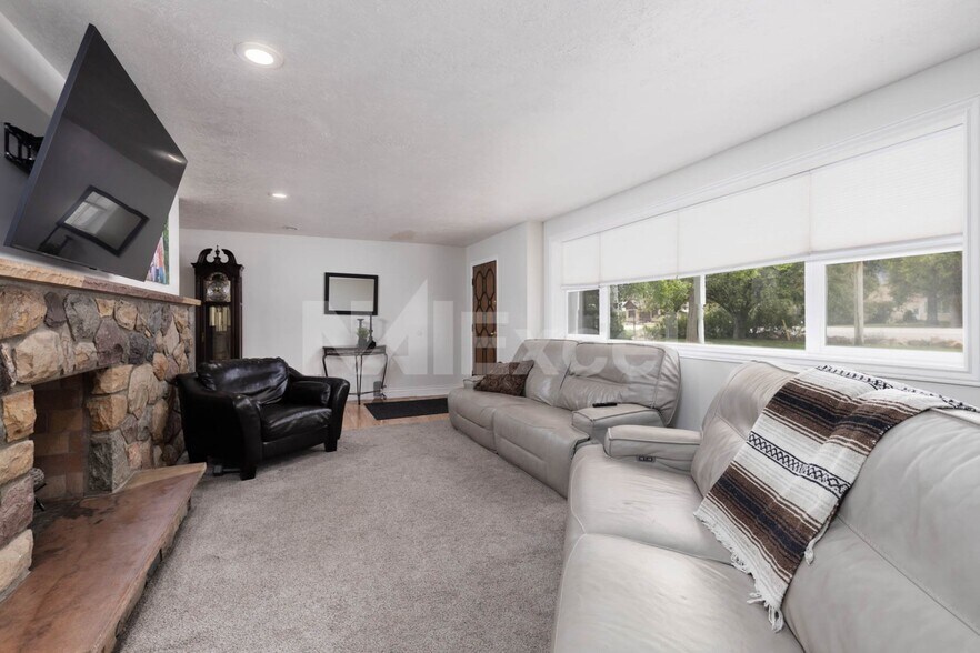 More Photos Of 295 S State St, Ferron Land For Sale