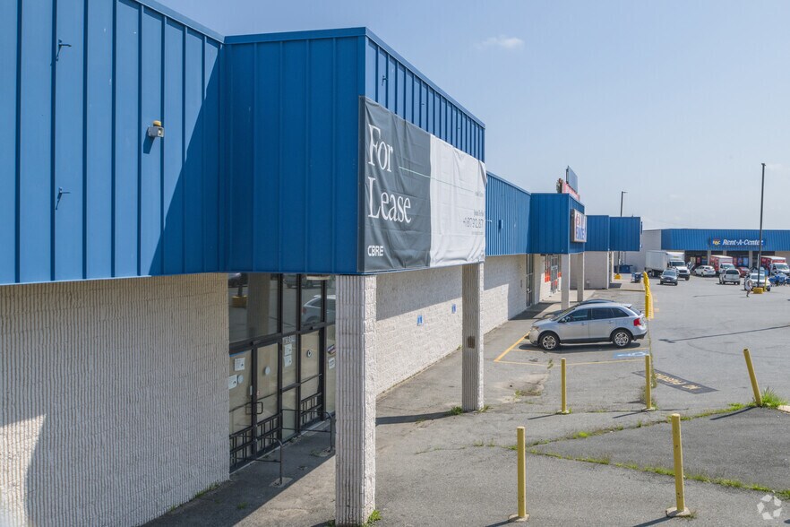More Photos Of 139 Hathaway Rd, New Bedford Freestanding For Lease
