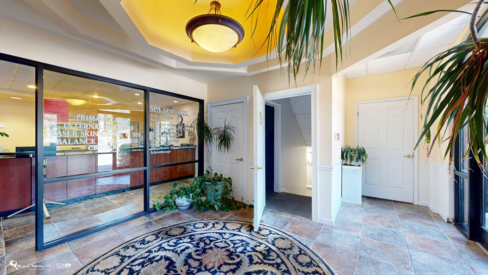 More Photos Of 1686 Roswell Rd, Marietta Office Residential For Sale