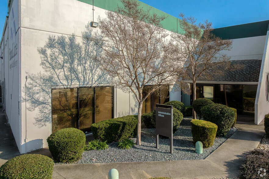 More Photos Of 4350 Pell Dr, Sacramento Distribution For Lease