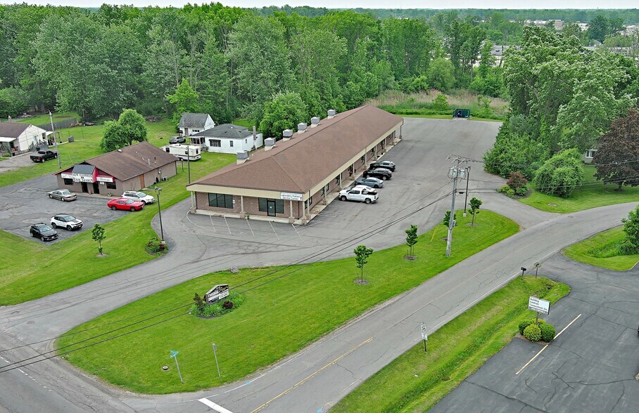 More Photos Of 7711 Porter Rd, Niagara Falls Medical For Lease
