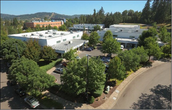 More Photos Of 1505 Westec Dr, Eugene Flex For Lease