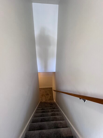 More Photos Of 3005-3033 S Shrank Cir, Independence Apartments For Sale