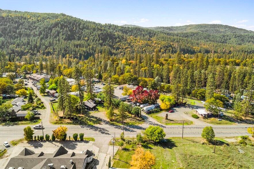 19101950 Main St, Weaverville, CA 96093 Manufactured Housing Mobile