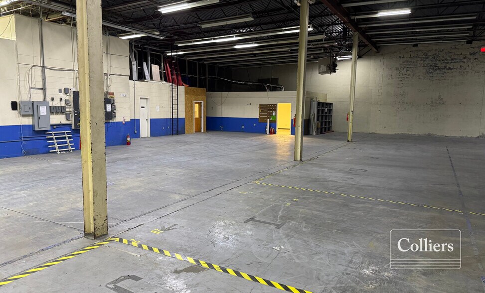 More Photos Of 212 Candi Ln, Columbia Warehouse For Lease