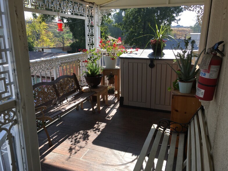 More Photos Of 821 Golden State Ave, Bakersfield Hotel For Sale