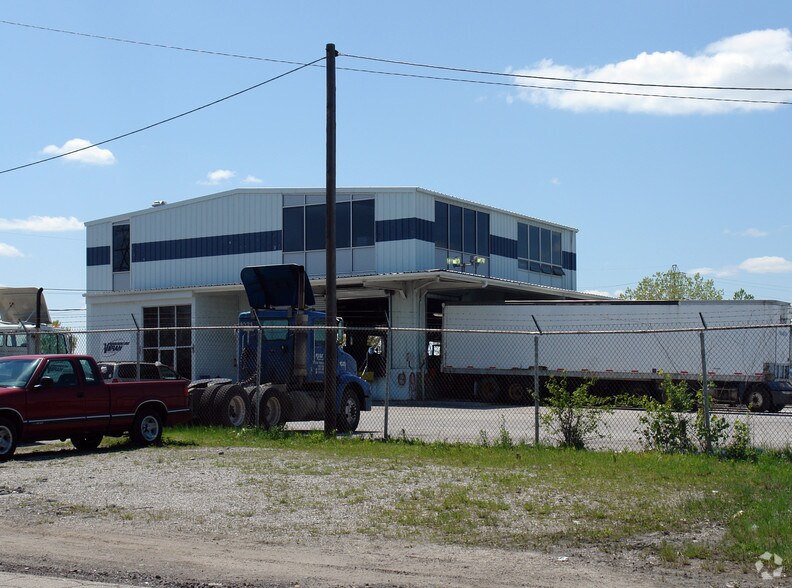 More Photos Of 2532 Bremer Rd, Fort Wayne Industrial For Sale