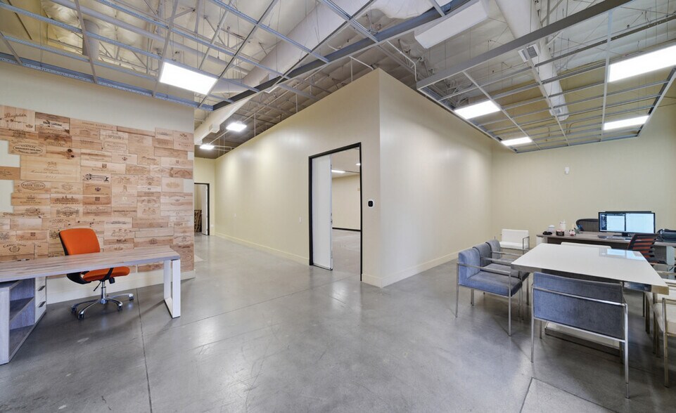 More Photos Of 9560-9640 Research Dr, Irvine Research And Development For Sale