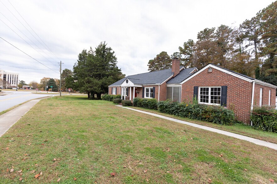 More Photos Of 330 S Culver St, Lawrenceville Loft Creative Space For Sale