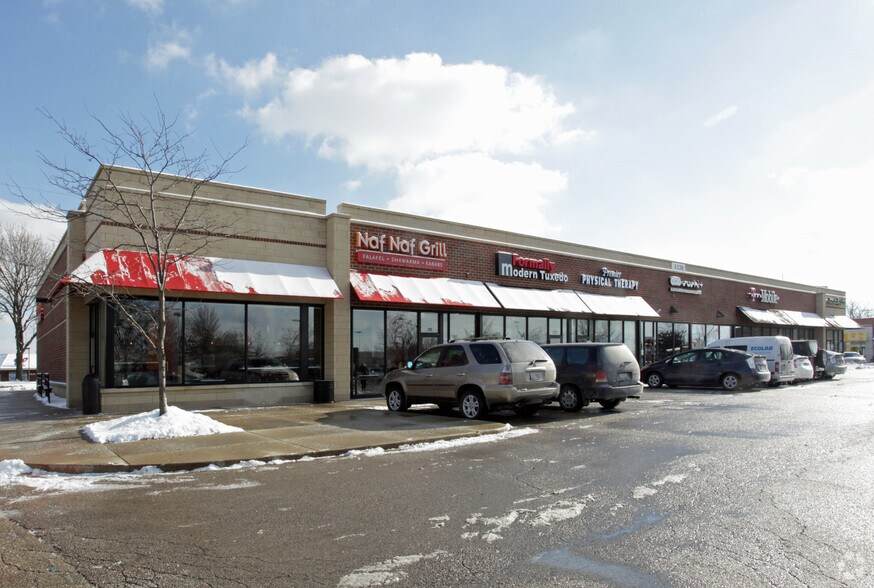 More Photos Of 4430 Fox Valley Center Dr, Aurora Freestanding For Lease