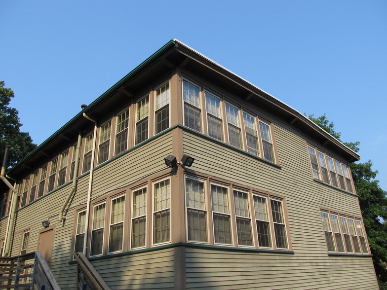 More Photos Of 13 Water St, Holliston Office For Lease