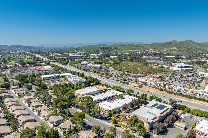 More Photos Of 30941 Agoura Rd, Westlake Village Unknown For Lease