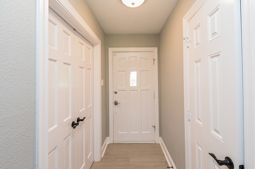 More Photos Of 19022 Old Mueschke Rd, Tomball Medical For Lease