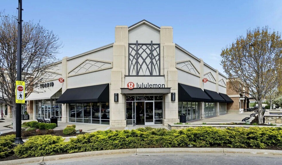 More Photos Of Chipman Rd, Lee's Summit Unknown For Lease