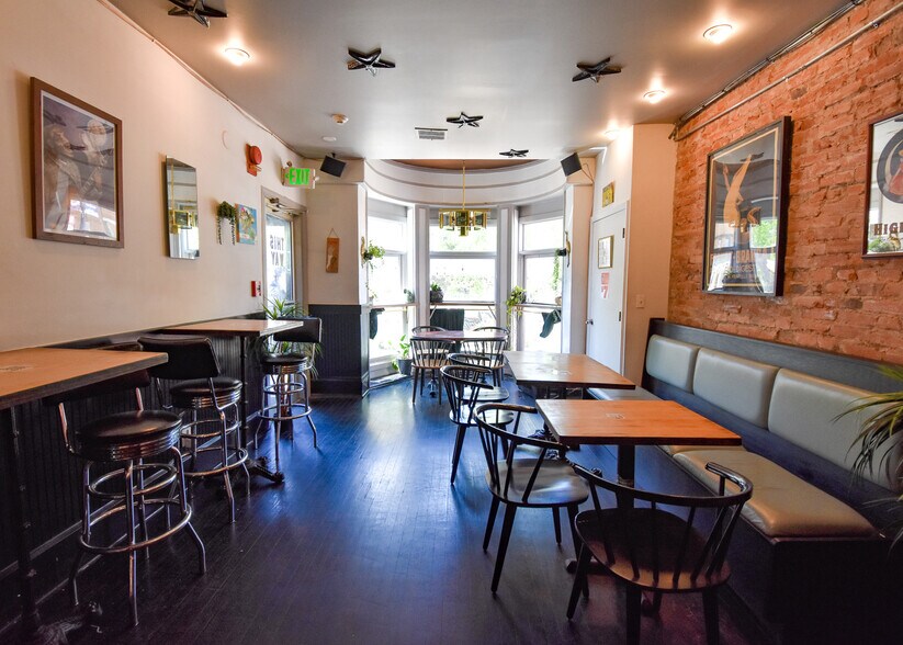 More Photos Of 2337 18th St NW, Washington Storefront Retail Residential For Lease