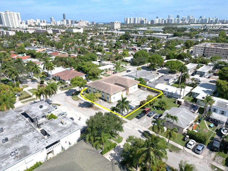 Primary Photo Of 724 NE 4th St, Hallandale Beach Apartments For Sale