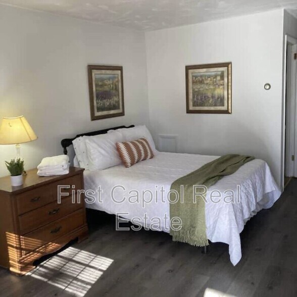 More Photos Of 5104 Fairfield Rd, Fairfield Apartments For Sale