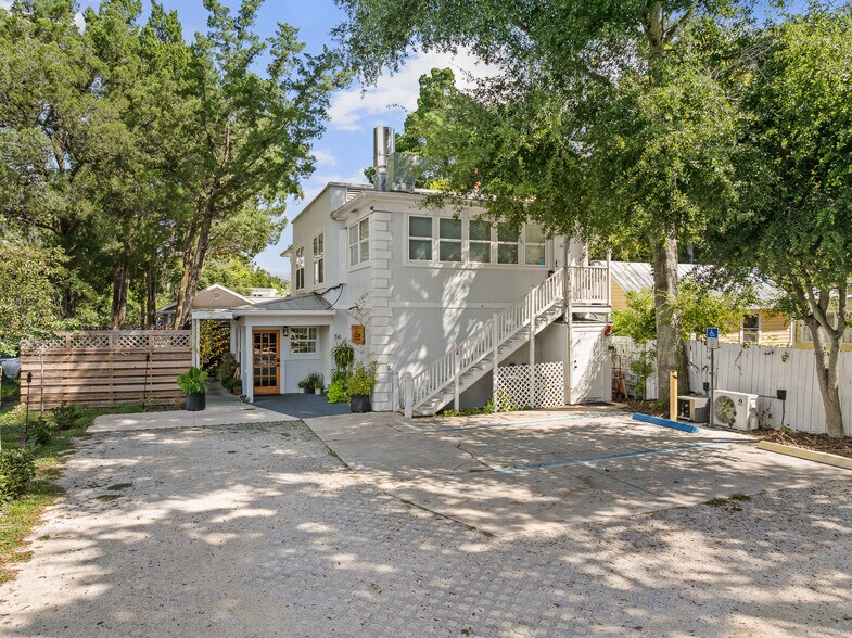 More Photos Of 56 Grove Ave, Saint Augustine Restaurant For Sale