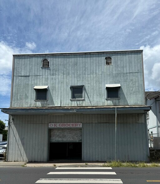 More Photos Of 1104 Palama St, Honolulu Convenience Store For Sale