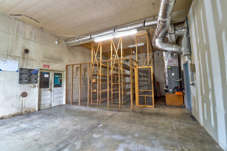 More Photos Of 1501 St Johns Ave, Palatka Service For Sale