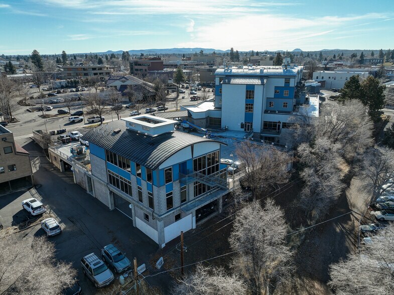 More Photos Of 1133 NW Wall St, Bend Apartments For Lease