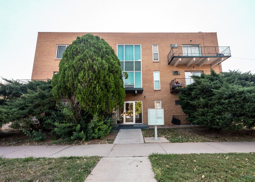 More Photos Of 108 Arthur St, Pueblo Apartments For Sale