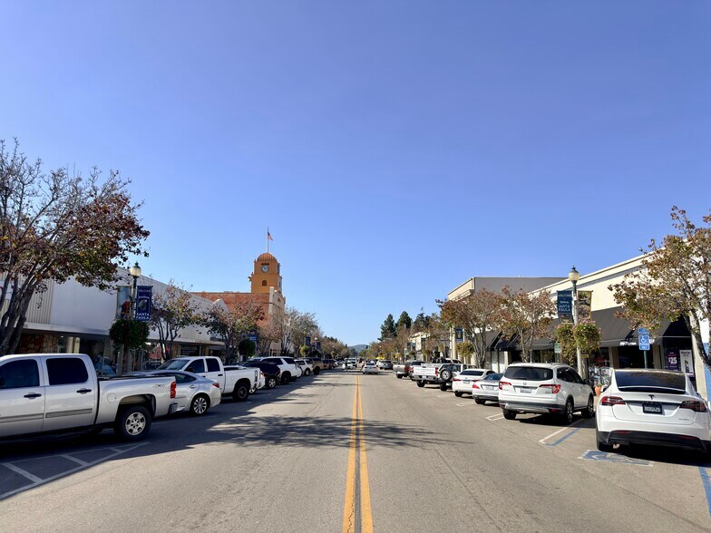More Photos Of 1208 E Ventura St, Santa Paula Apartments For Sale