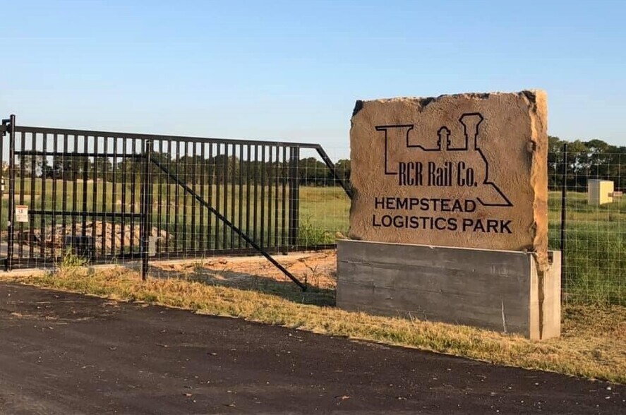 More Photos Of 23639 State Highway 6, Hempstead Land For Sale