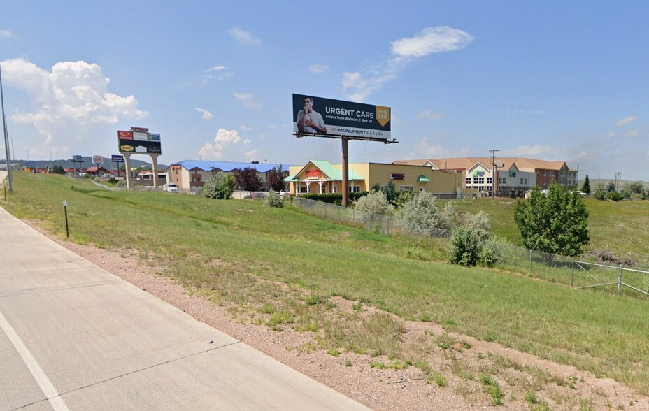 More Photos Of 665 E Disk Dr, Rapid City Restaurant For Sale