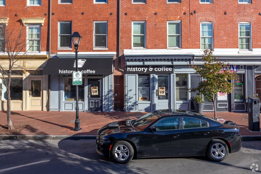 More Photos Of 600-604 S Broadway, Baltimore Unknown For Lease