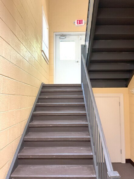 More Photos Of 3713 Richfield Rd, Greensboro Religious Facility For Lease