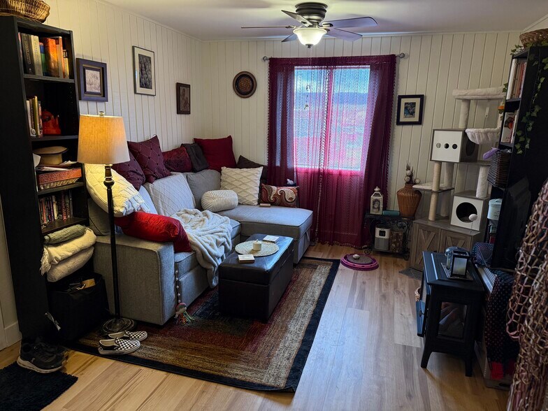 More Photos Of 195 Silverview Ln, Durango Apartments For Sale