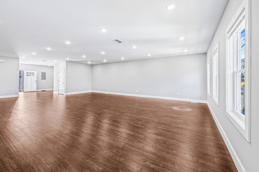 More Photos Of 24 S Washington Ave, Margate City Medical For Sale