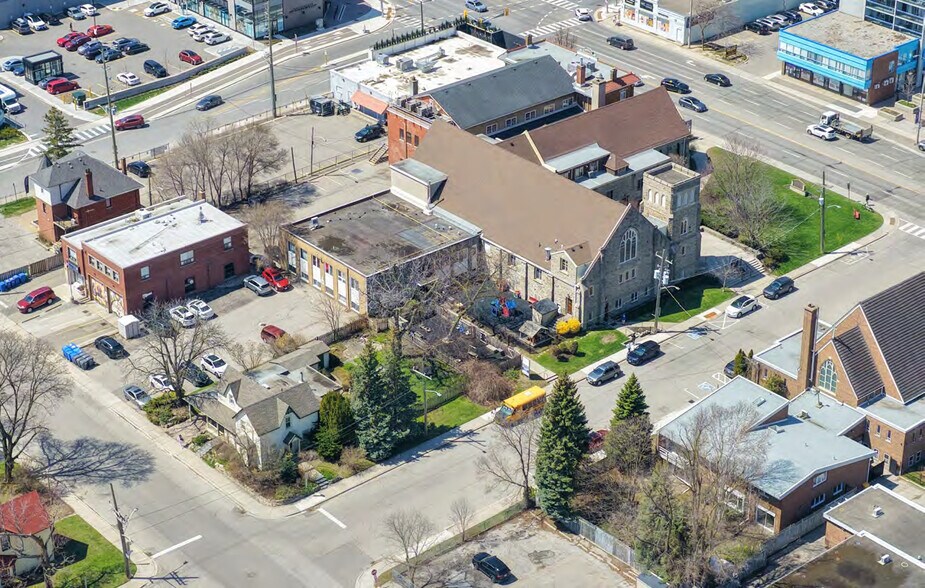 More Photos Of 151 Lakeshore Rd W, Mississauga Land For Sale