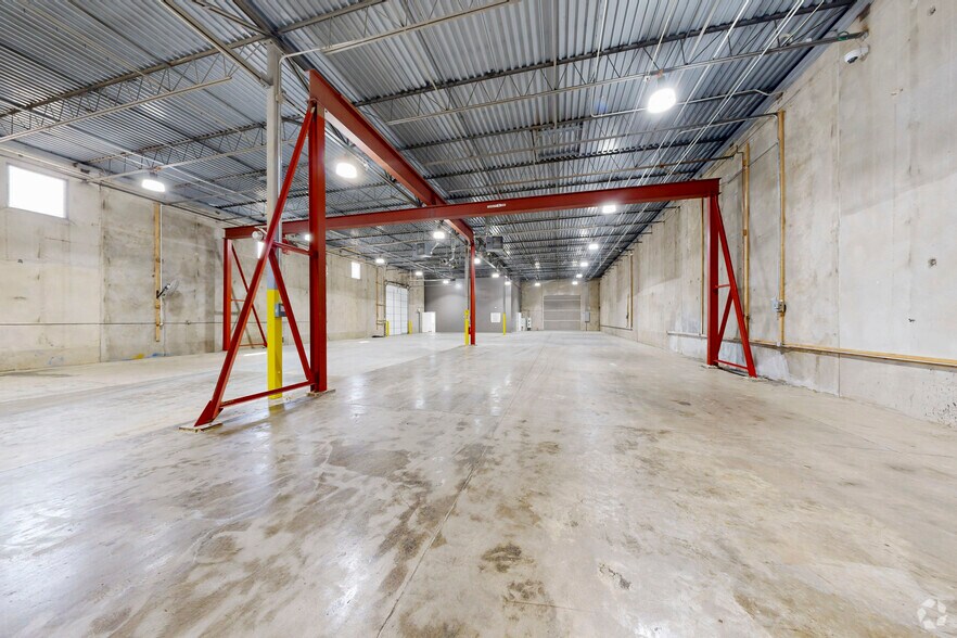 More Photos Of 5347-5353 Sherman St, Denver Warehouse For Lease