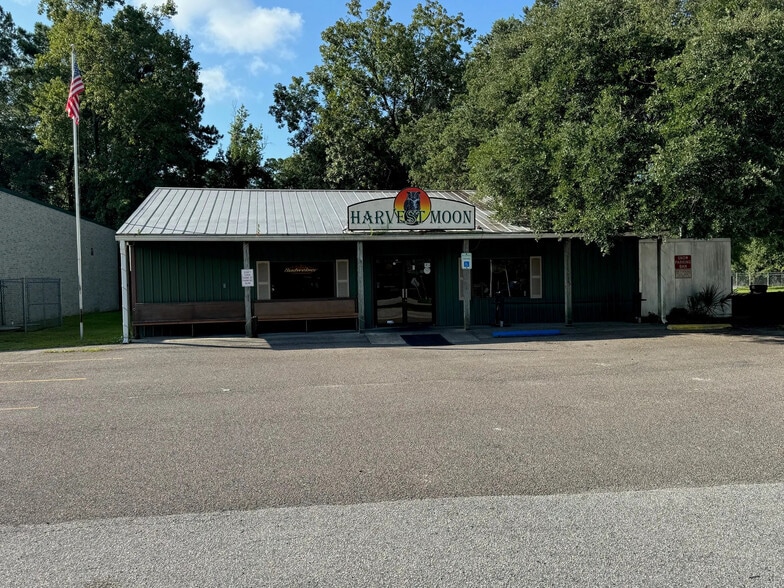 More Photos Of 6165 Savannah Hwy, Ravenel Restaurant For Sale