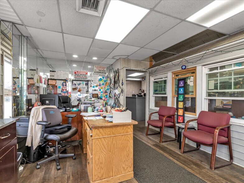 More Photos Of 457 Long Beach Blvd, Long Beach Warehouse For Sale