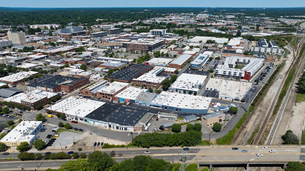 More Photos Of 1726 Altamont Ave, Richmond Warehouse For Lease