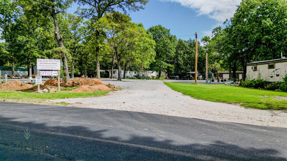 More Photos Of 400 E Main St, Disney Manufactured Housing Mobile Home Park For Sale