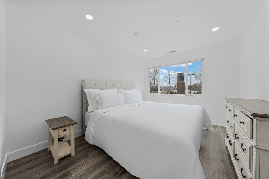 More Photos Of 1929 US-395, Gardnerville Apartments For Sale