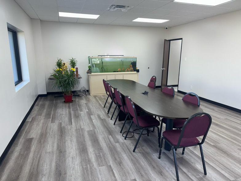 More Photos Of 12734 Tanner Rd, Houston Manufacturing For Sale