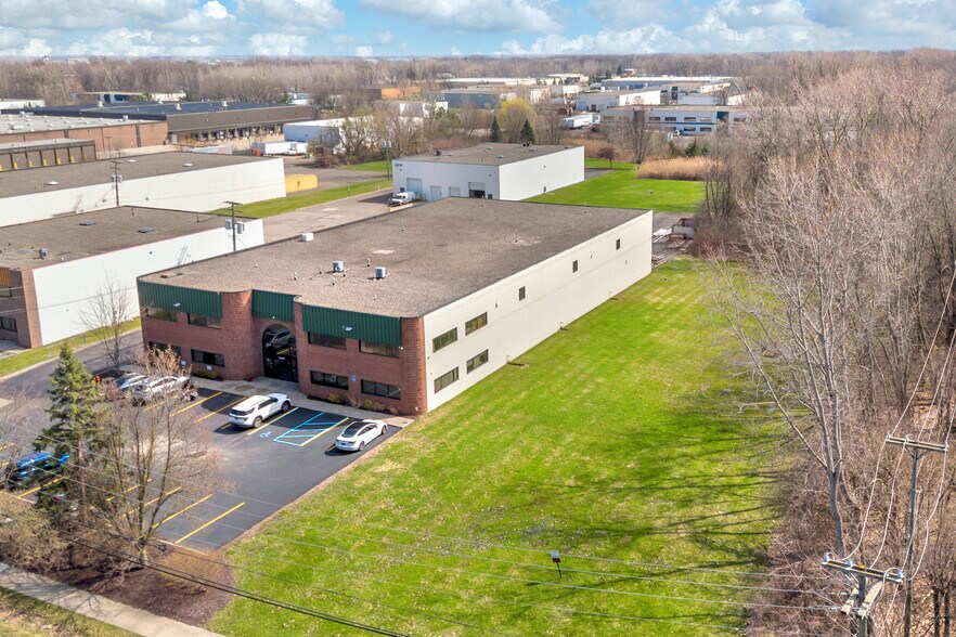 More Photos Of 30881 Beverly Rd, Romulus Warehouse For Sale