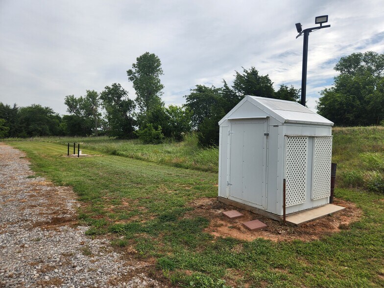 More Photos Of 17432 NE North Dr, Fletcher Religious Facility For Sale