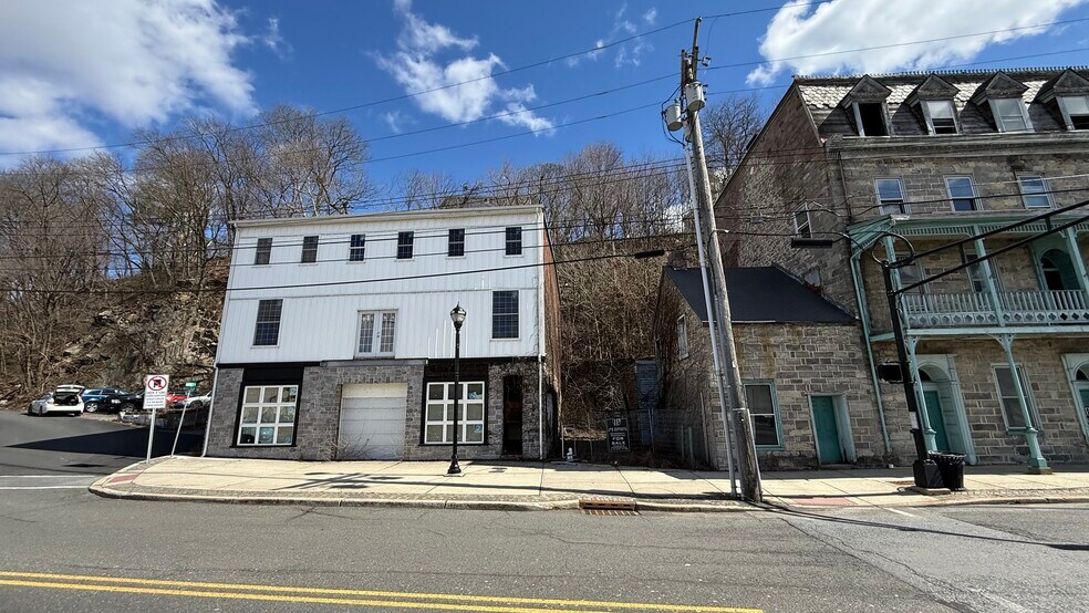 More Photos Of , Phillipsburg General Retail For Sale