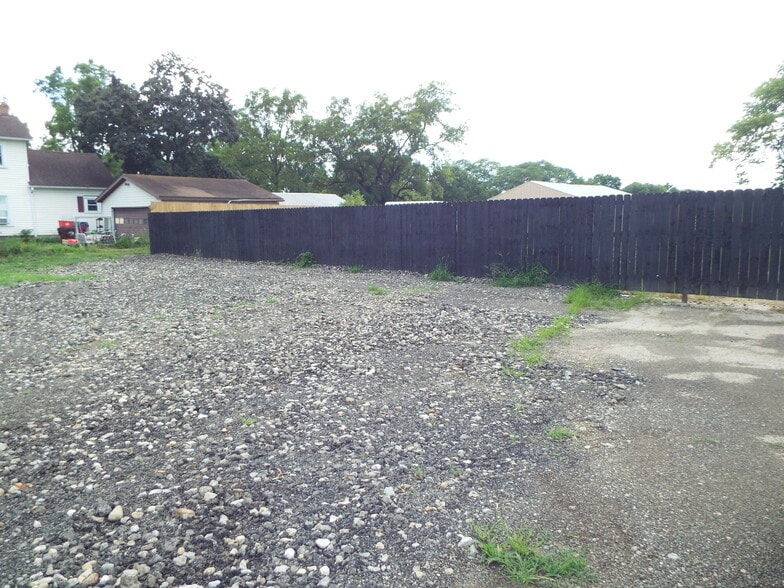 More Photos Of 9030 OH-202, Tipp City Freestanding For Sale