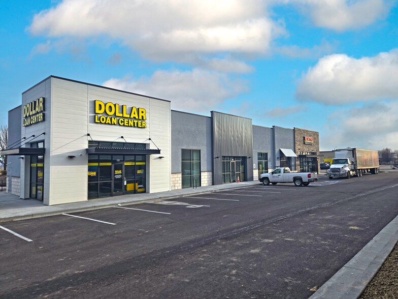 More Photos Of 1255 N Happy Valley Rd, Nampa Restaurant For Sale