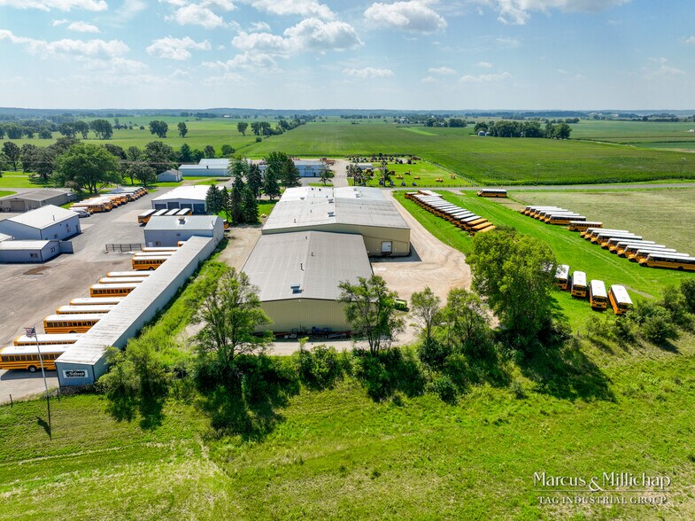 More Photos Of W8622 Willis Ray Rd, Whitewater Warehouse For Sale