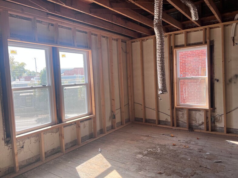 More Photos Of 148 Park Ln, Saint Joseph Apartments For Sale