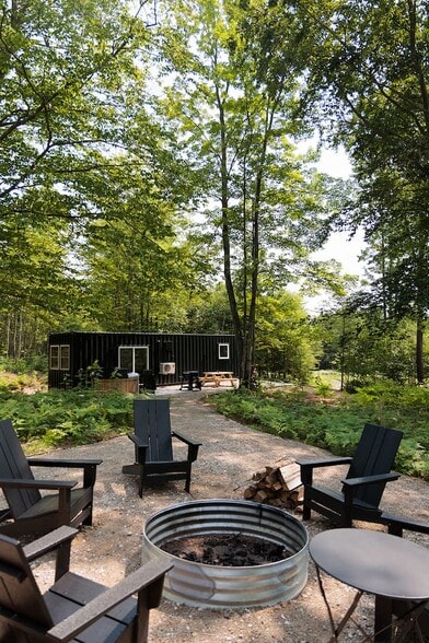 More Photos Of 9239 E 8 Mile Rd, Luther Hotel For Sale